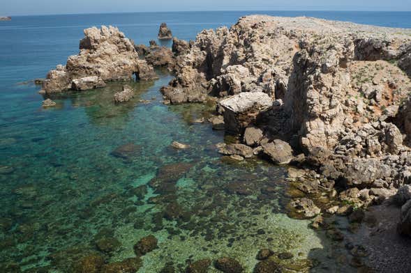 Balade en paddle surf dans la baie d'Addaia